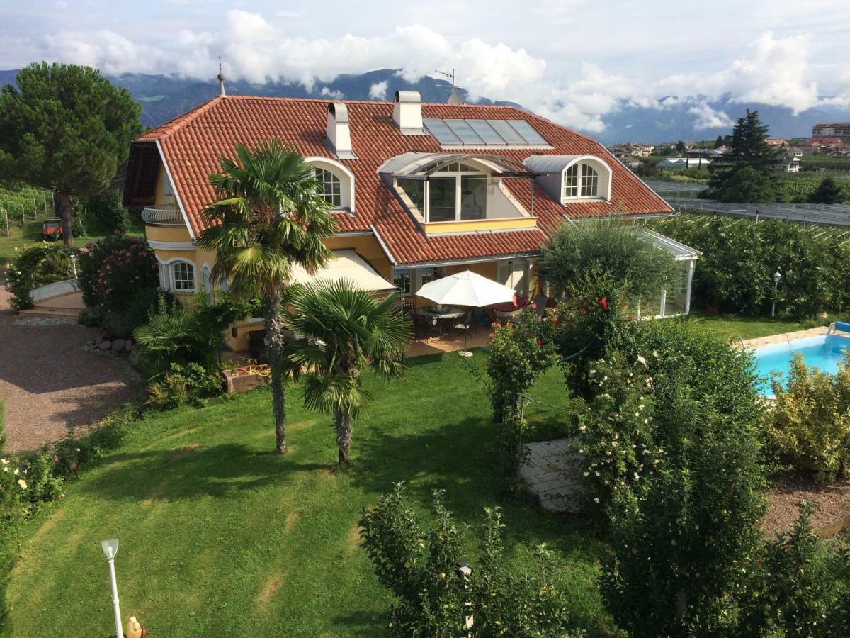 Villa Raifer Appiano Sulla Strada Del Vino Esterno foto